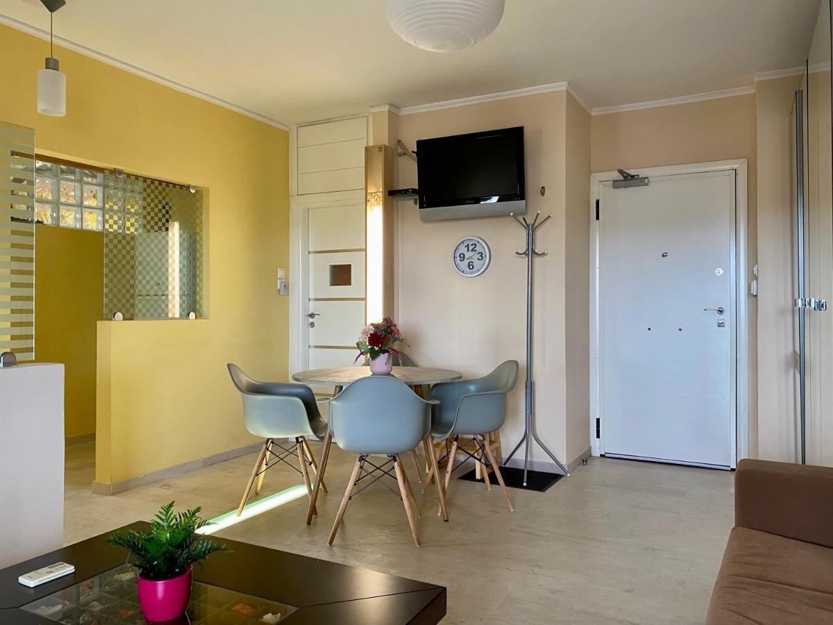 Einstein'S Apartment Атина Екстериор снимка